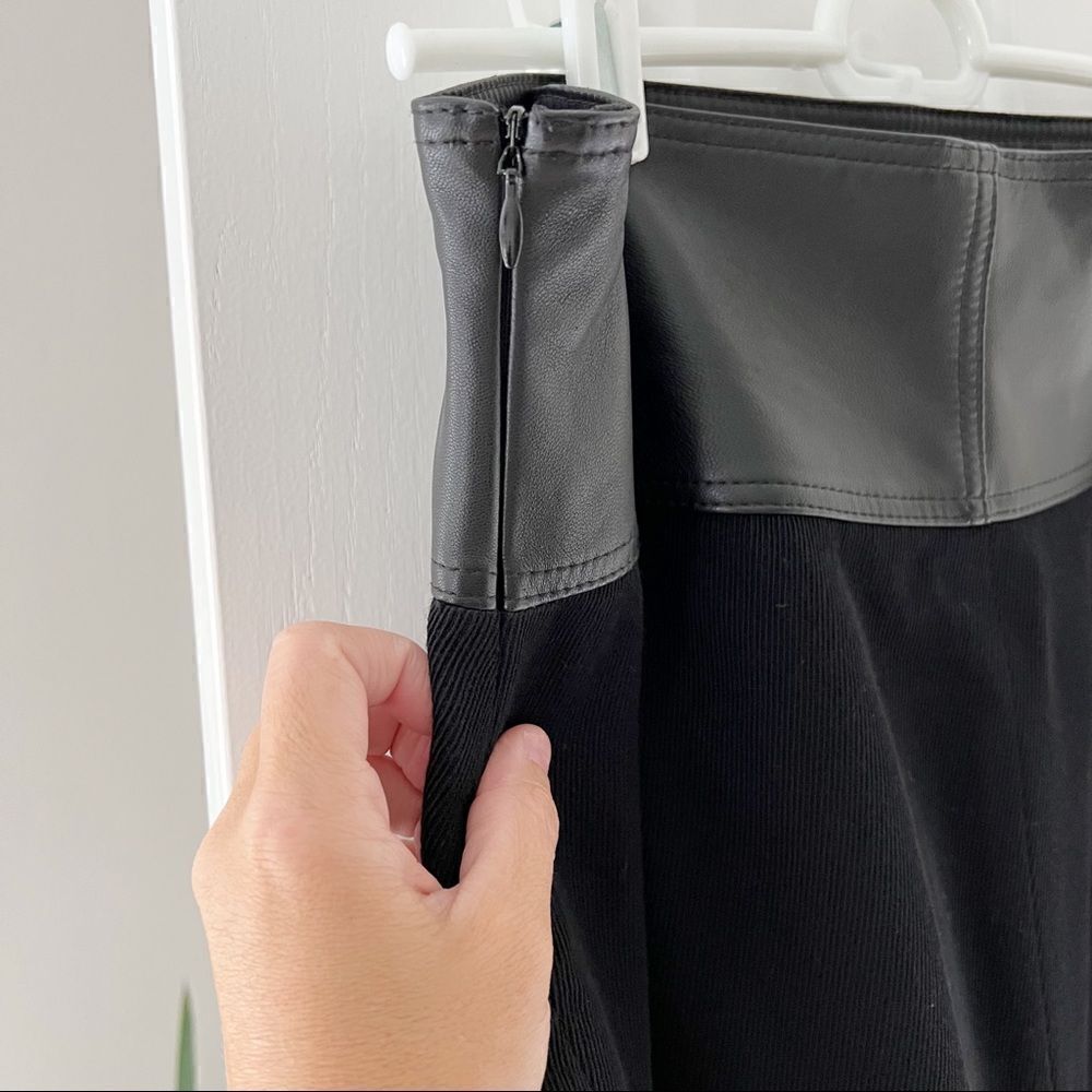 Lafayette 148 Virgin Wool Leather Pencil Skirt - Picture 3 of 5